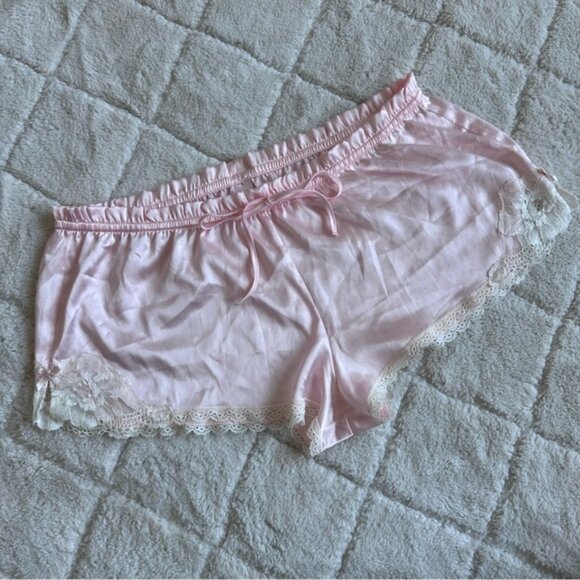 Victoria's Secret | Blush Pink Silky Lace Trim Sleep Shorts | Size Small - Picture 3 of 14
